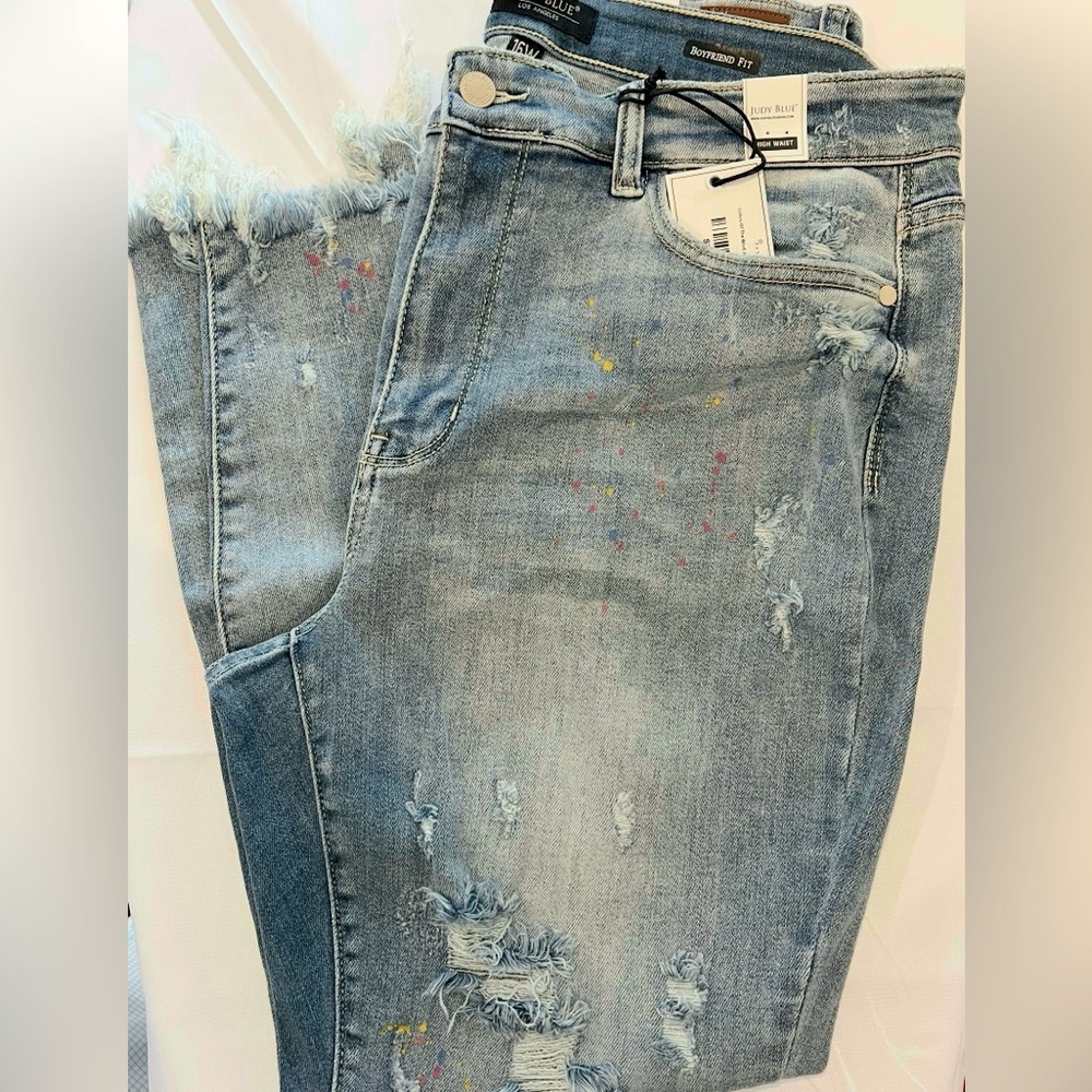 New with tags Judy Blue Boyfriend fit jeans